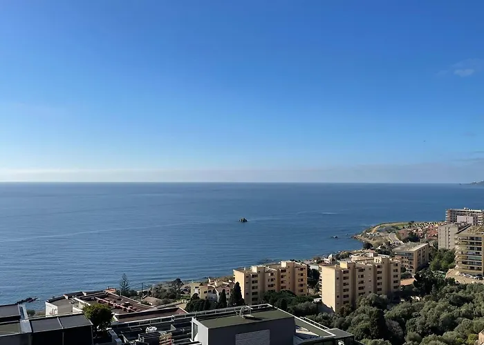 Superbe 3 Pieces Vue Mer Sur Les Sanguinaires *