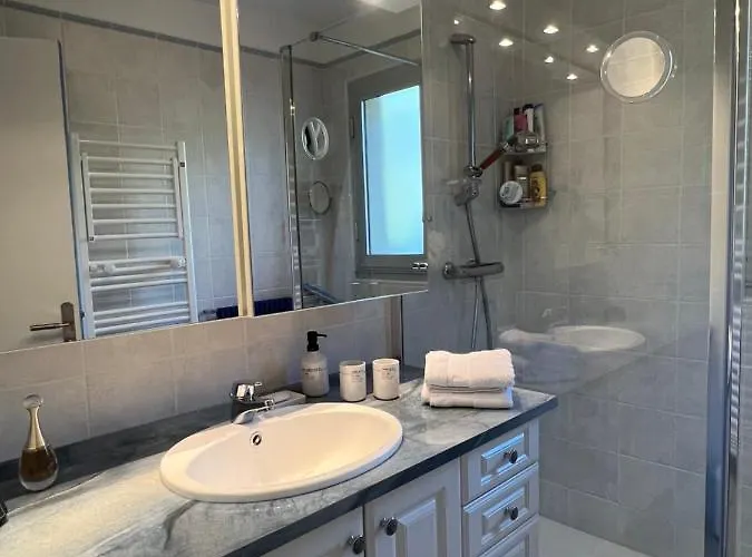 Superbe 3 Pieces Vue Mer Sur Les Sanguinaires